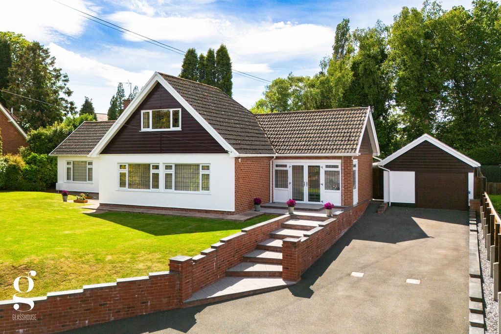 Property photo 1 of 50