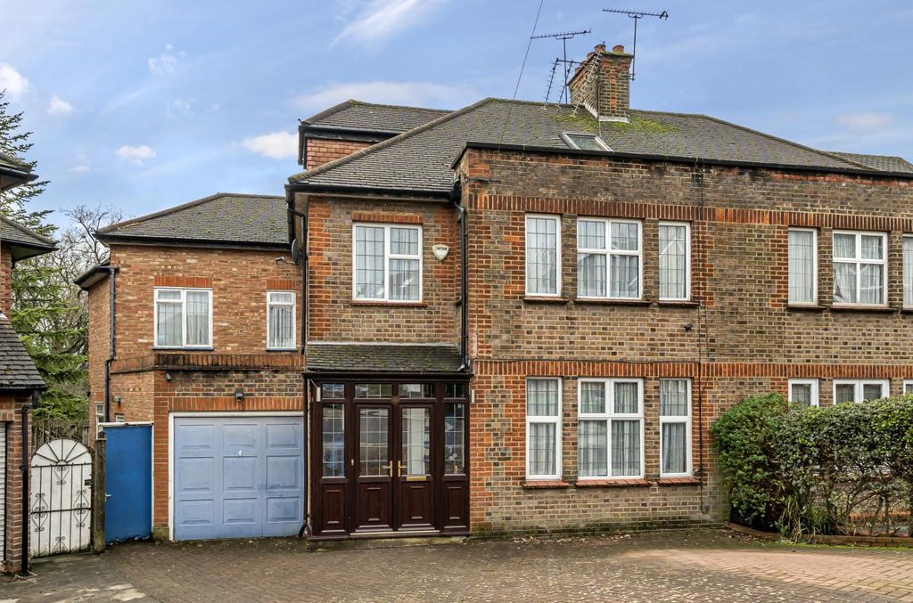 Property photo 1 of 18 936928 (1).Jpg