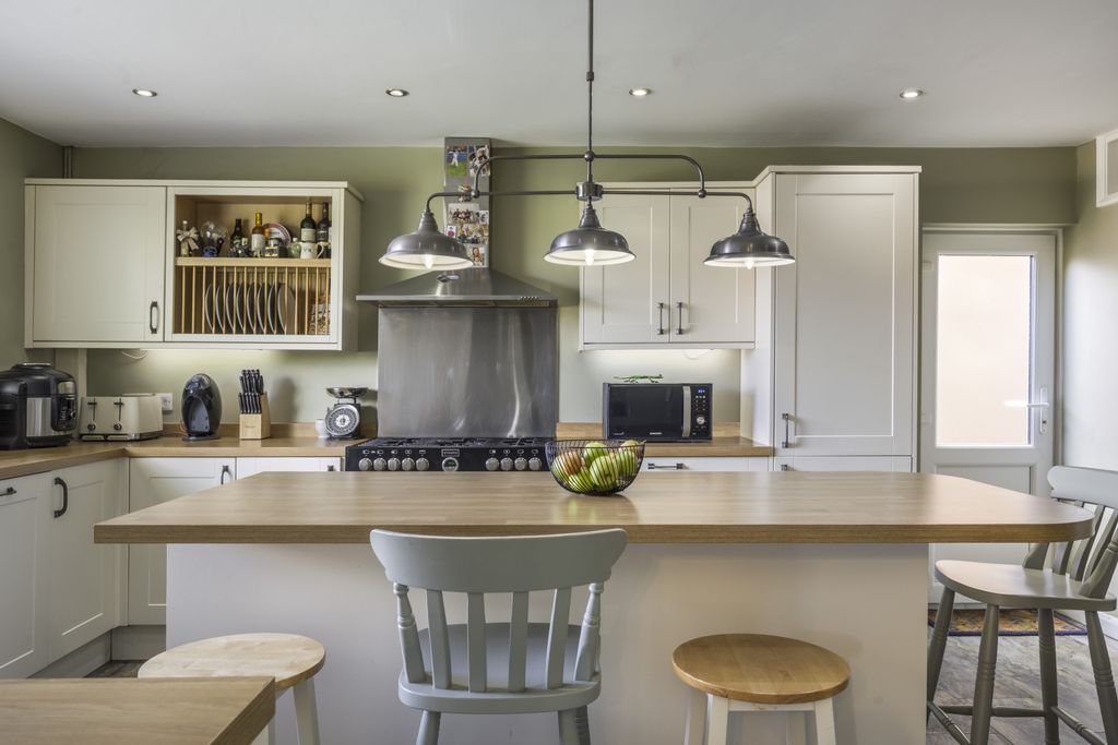 Property photo 3 of 22 Dsc_9338Hdr-Edit