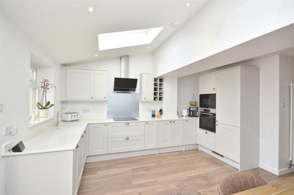 Property photo 2 of 16 Open Plan Kitchen / Diner / Family Room