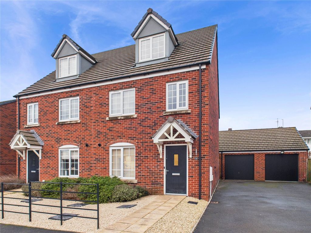 Property photo 1 of 24 Front