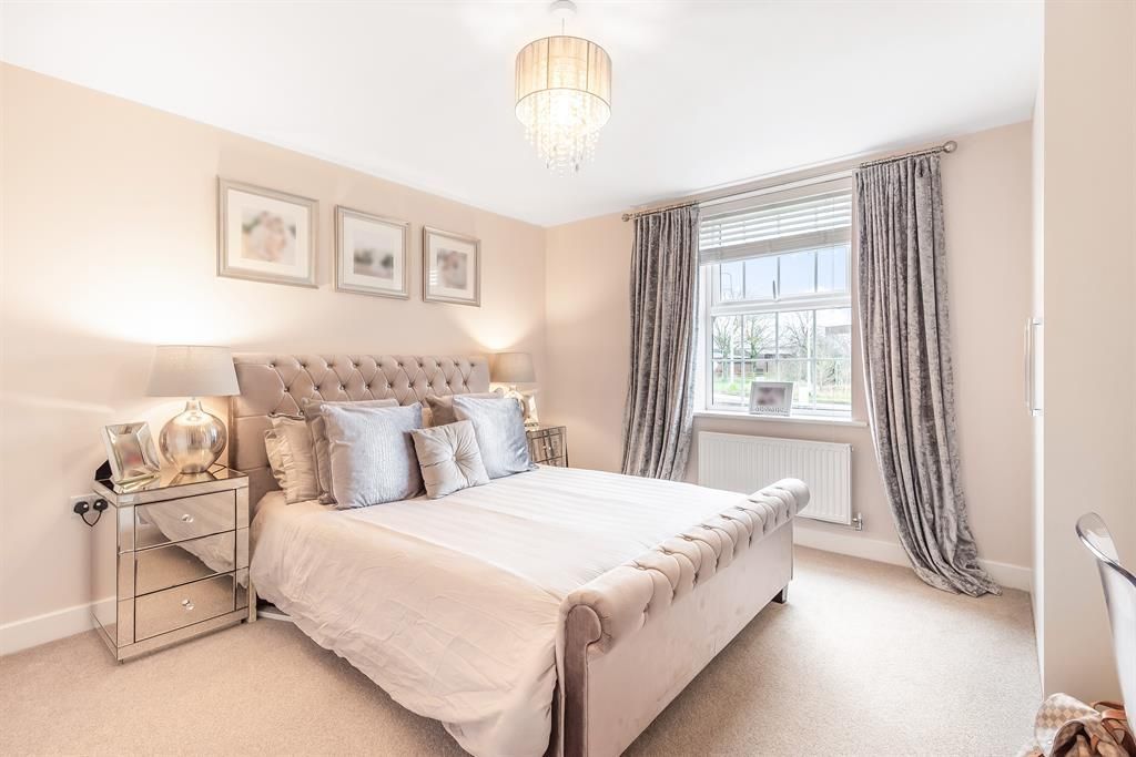 Property photo 3 of 21