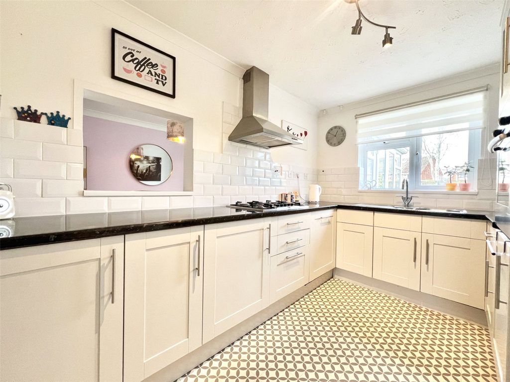 Property photo 3 of 25 Picture No. 26