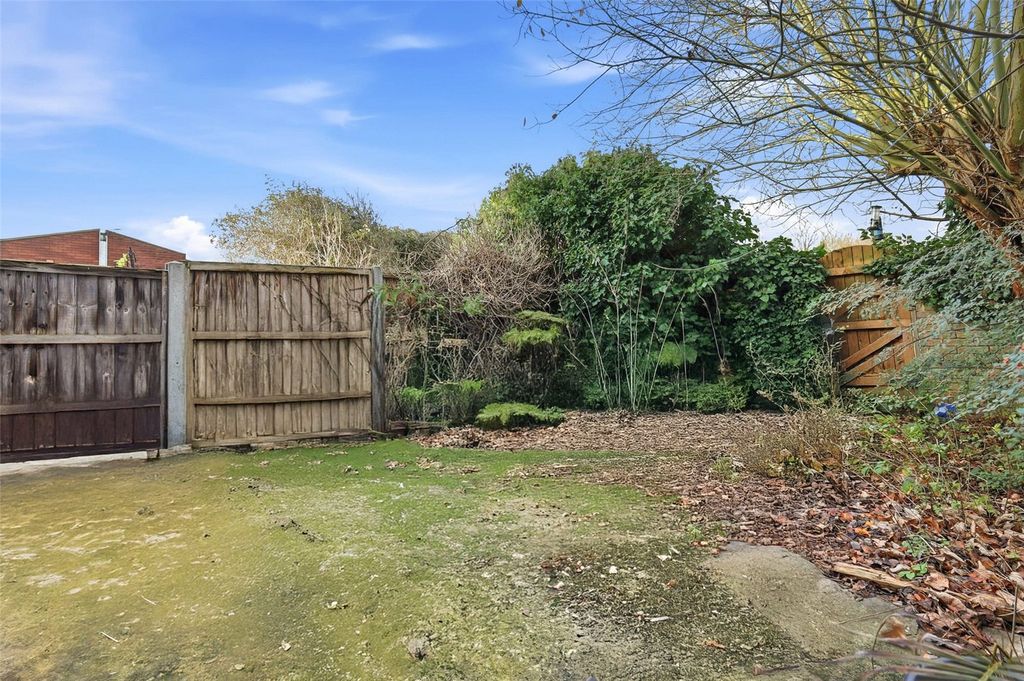 Property photo 3 of 9 Picture No. 06