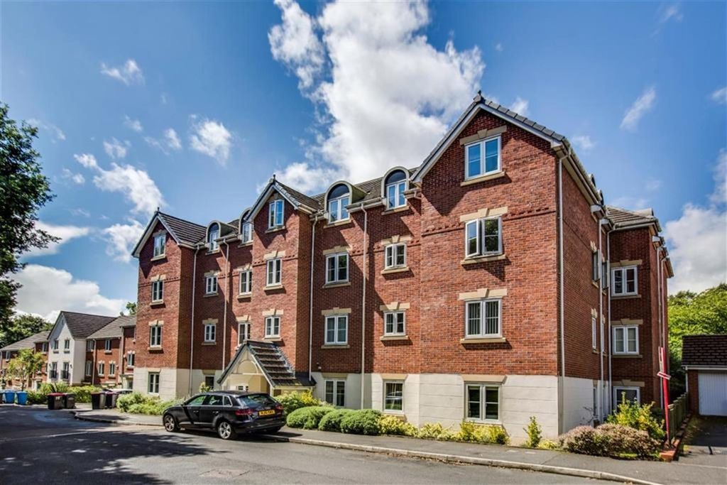 Property photo 1 of 8 Xlr9Nkv-Uncxhx5Avgj0Vaw98X0.Jpg