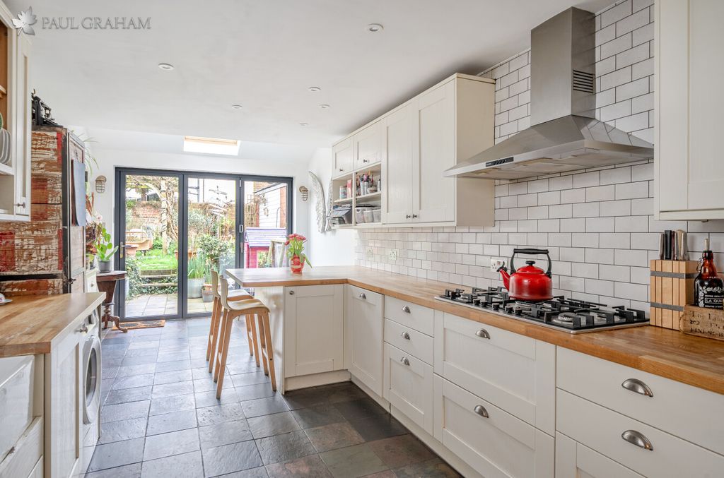 Property photo 3 of 22 6891Bd45-E855-4305-97Bd-5Ab222775A32