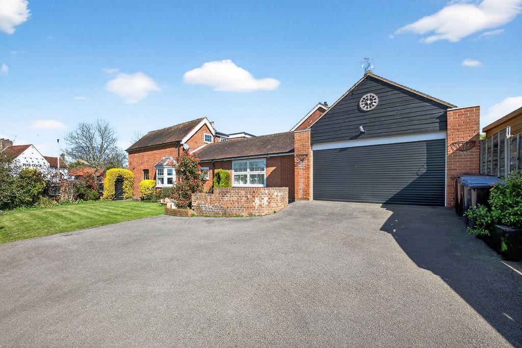 Property photo 1 of 30
