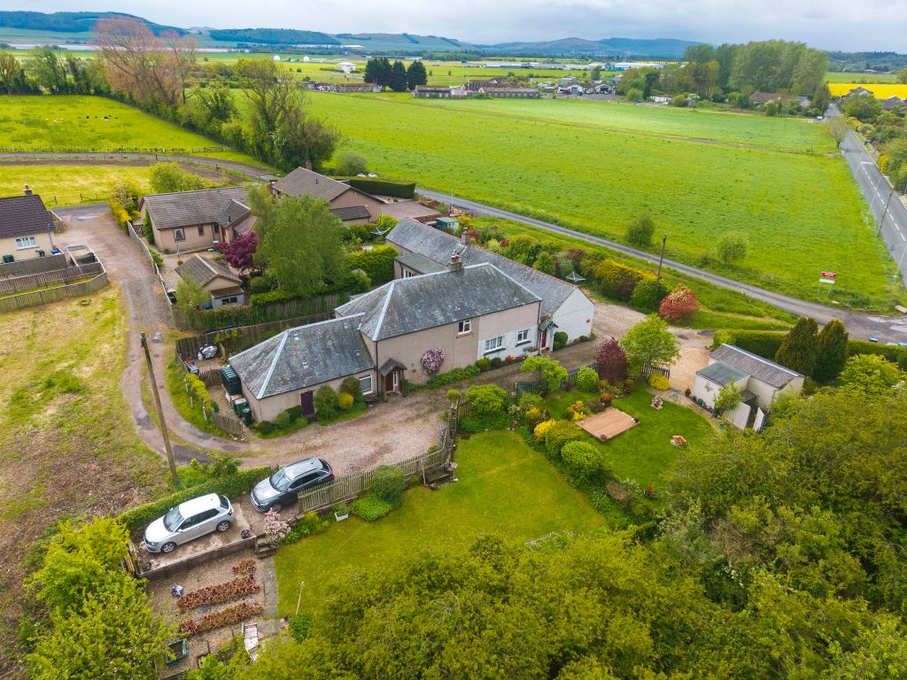 Property photo 1 of 66