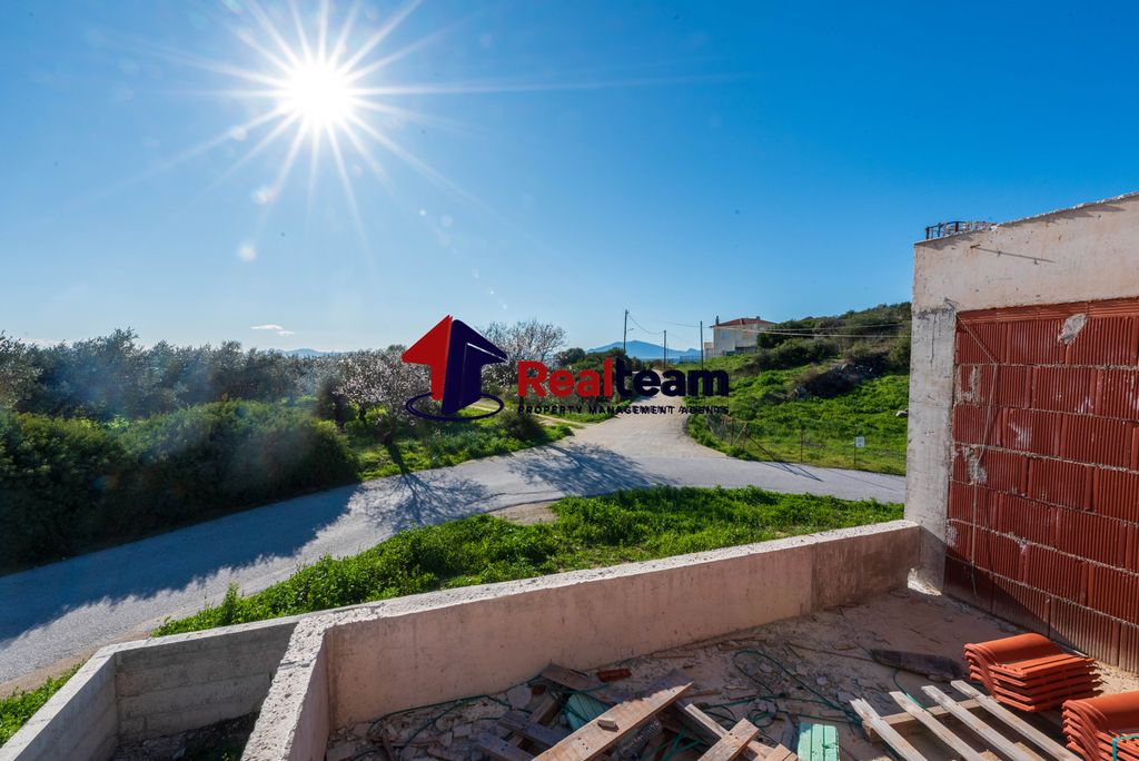 Property photo 3 of 26