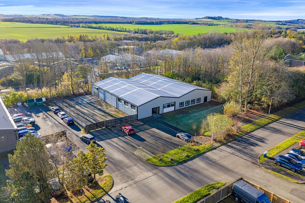 Property photo 1 of 7 Photo 19