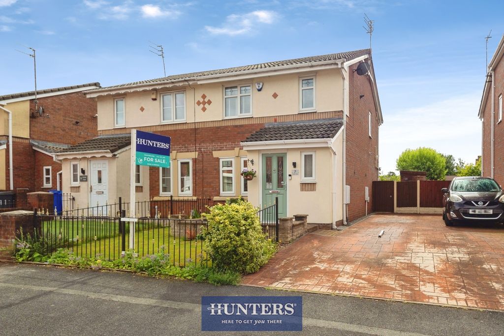 Property photo 1 of 31 Pbox-Img.Jpg