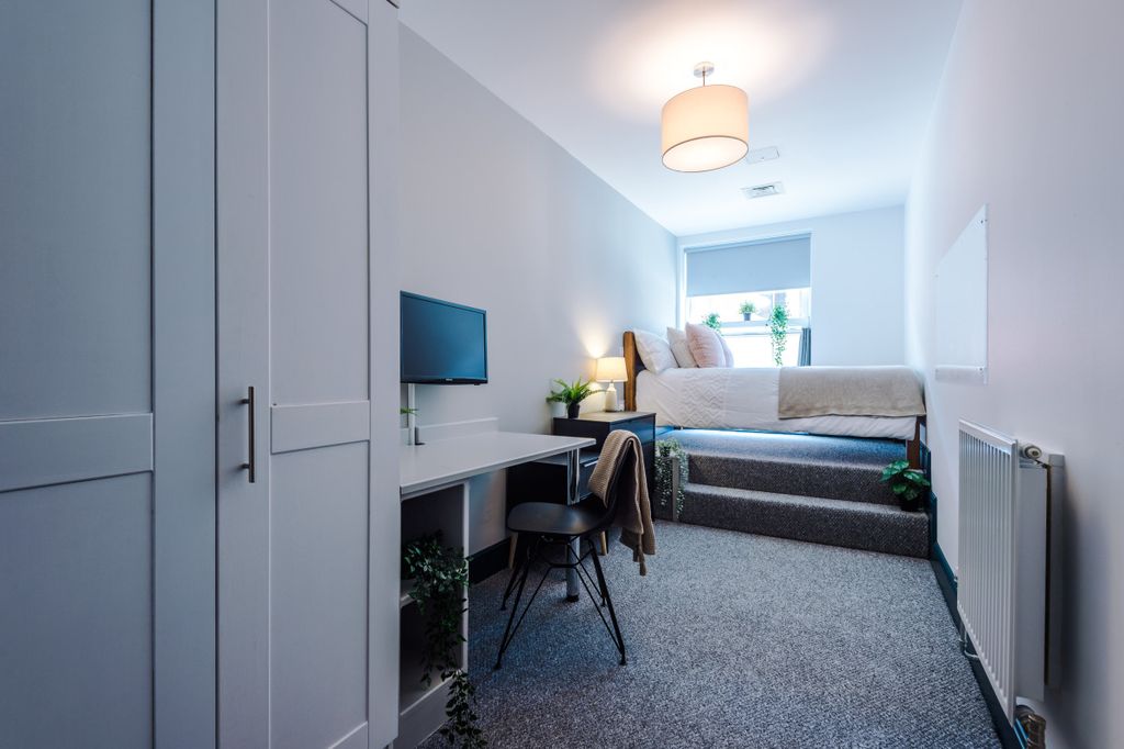 Property photo 2 of 22 Photo 1