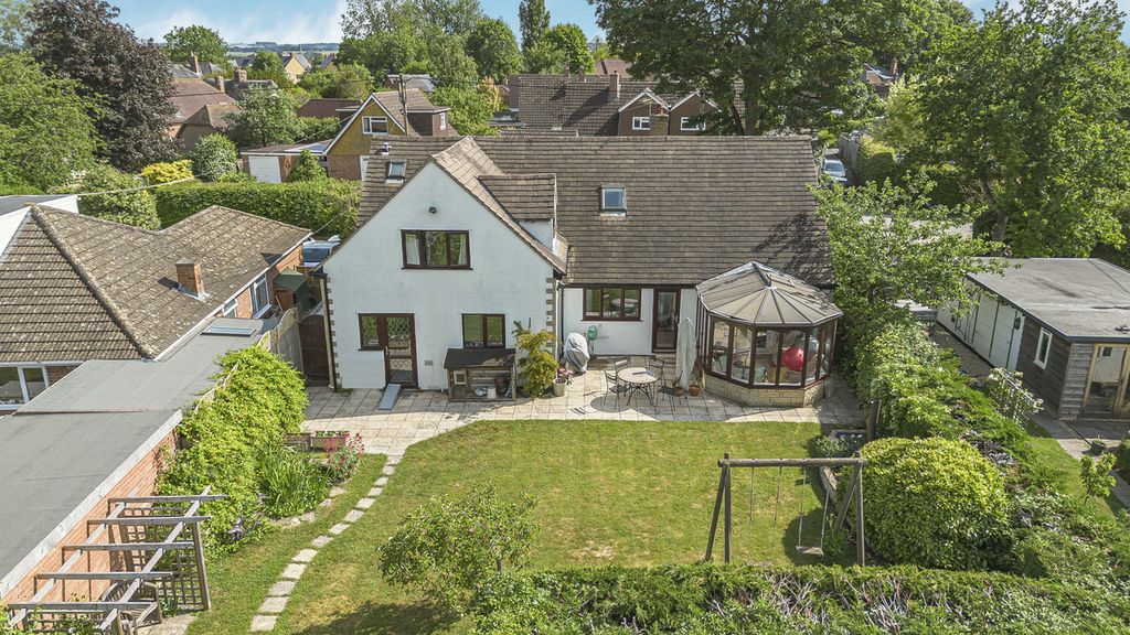Property photo 1 of 23