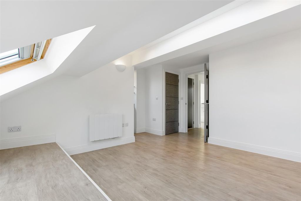 Property photo 3 of 13 Img_3648.Jpg