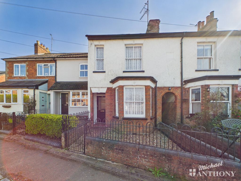 Property photo 1 of 18 Cam02773G0-Pr0414-Still025