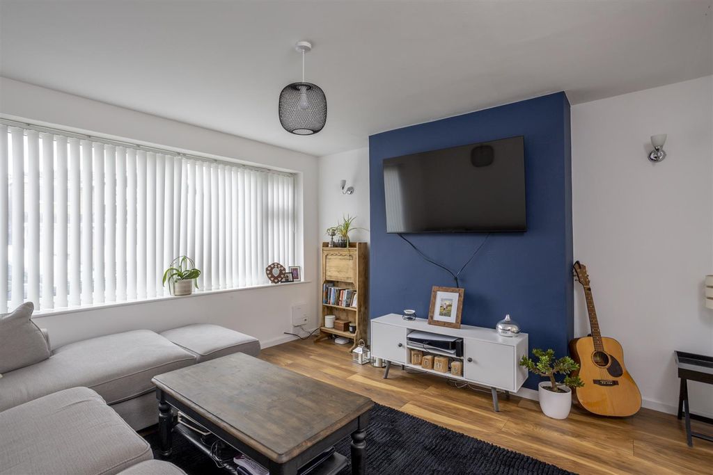 Property photo 3 of 26 109_Tedder_Road__2.Jpg