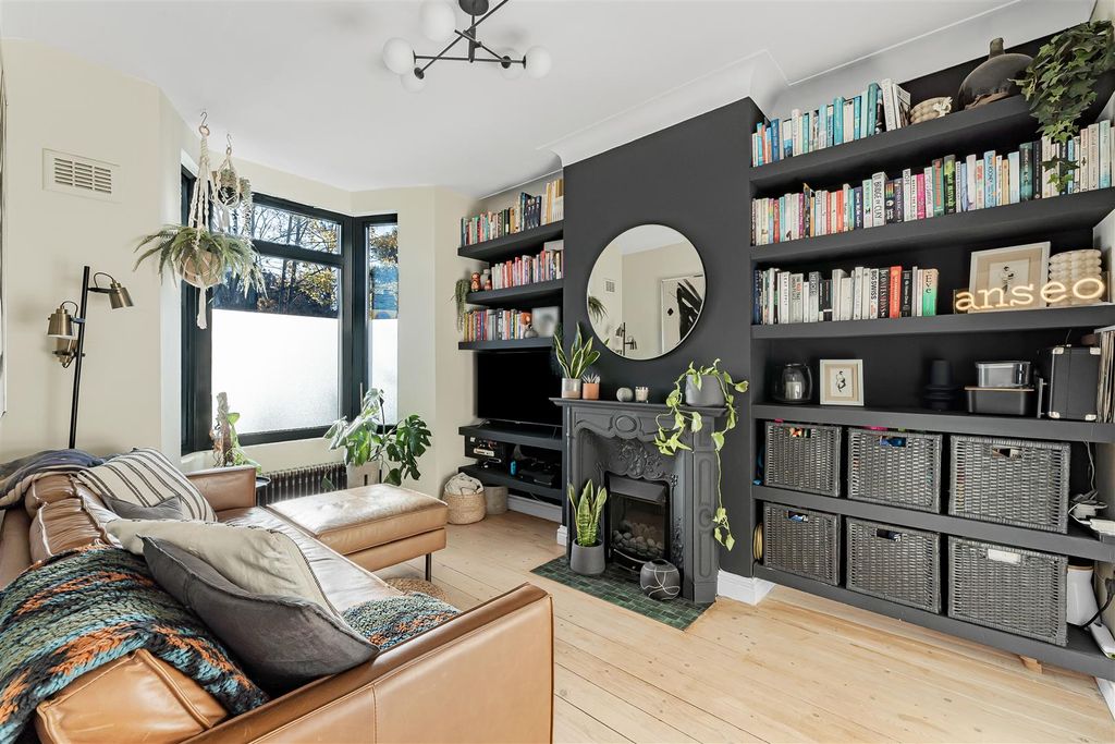 Property photo 2 of 45 2