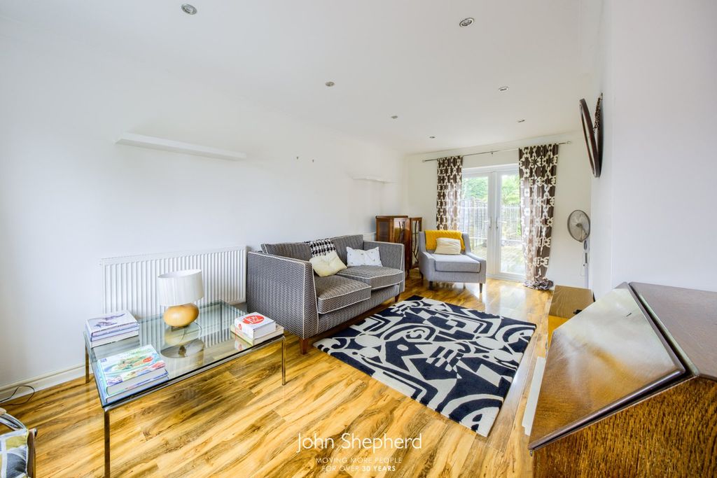 Property photo 2 of 12 Picture No. 06