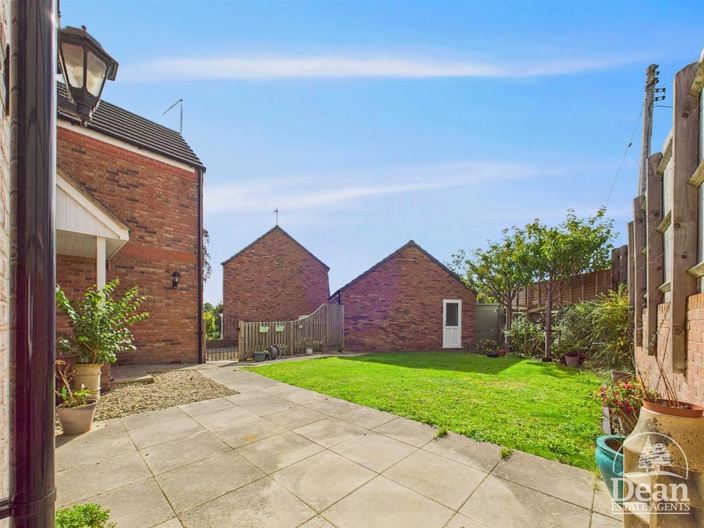 Property photo 3 of 24