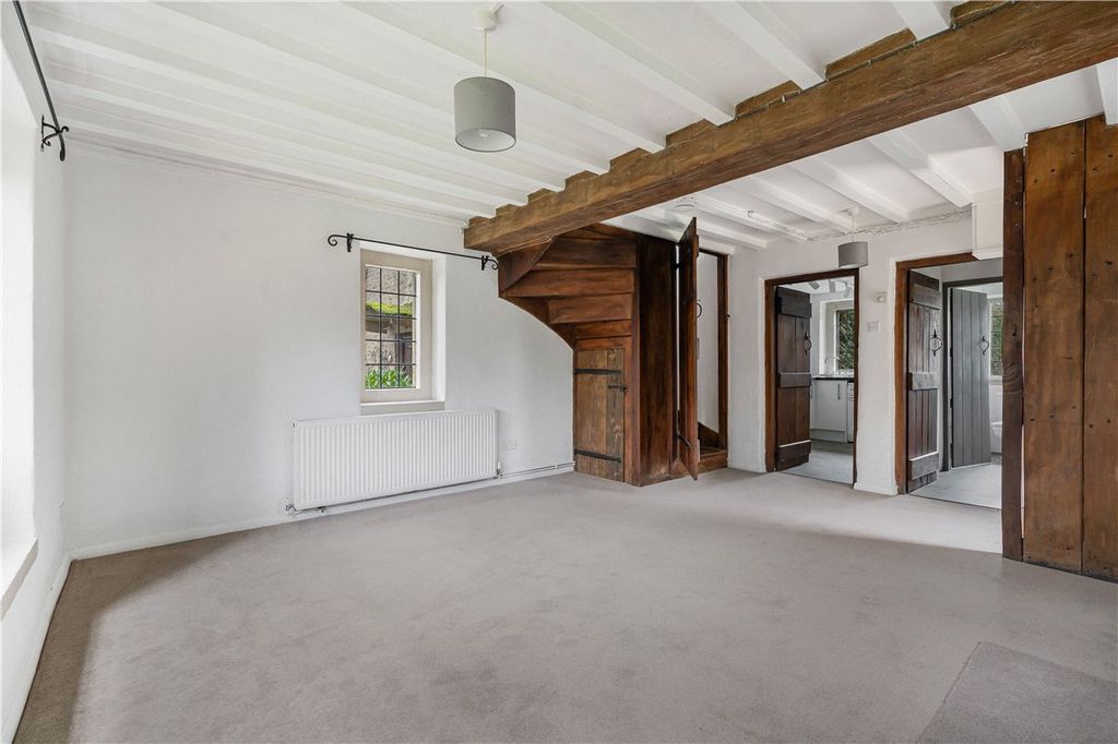 Property photo 2 of 19 Picture No. 04