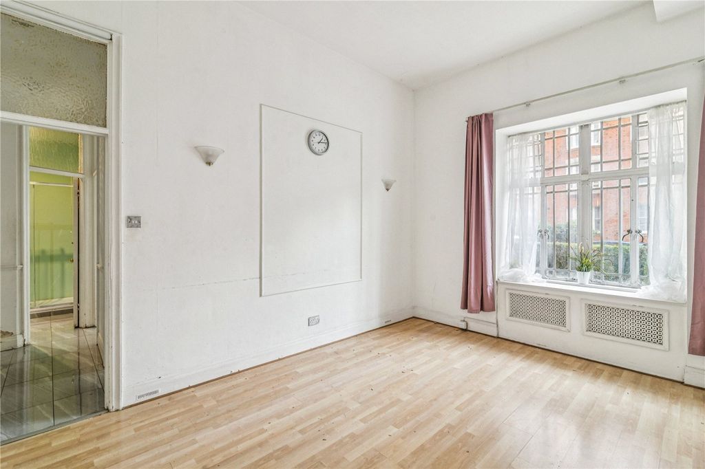 Property photo 2 of 7 Picture No. 06