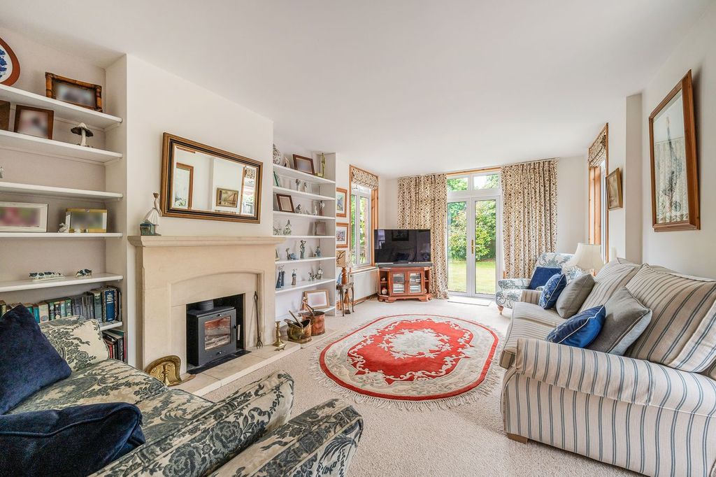 Property photo 3 of 55