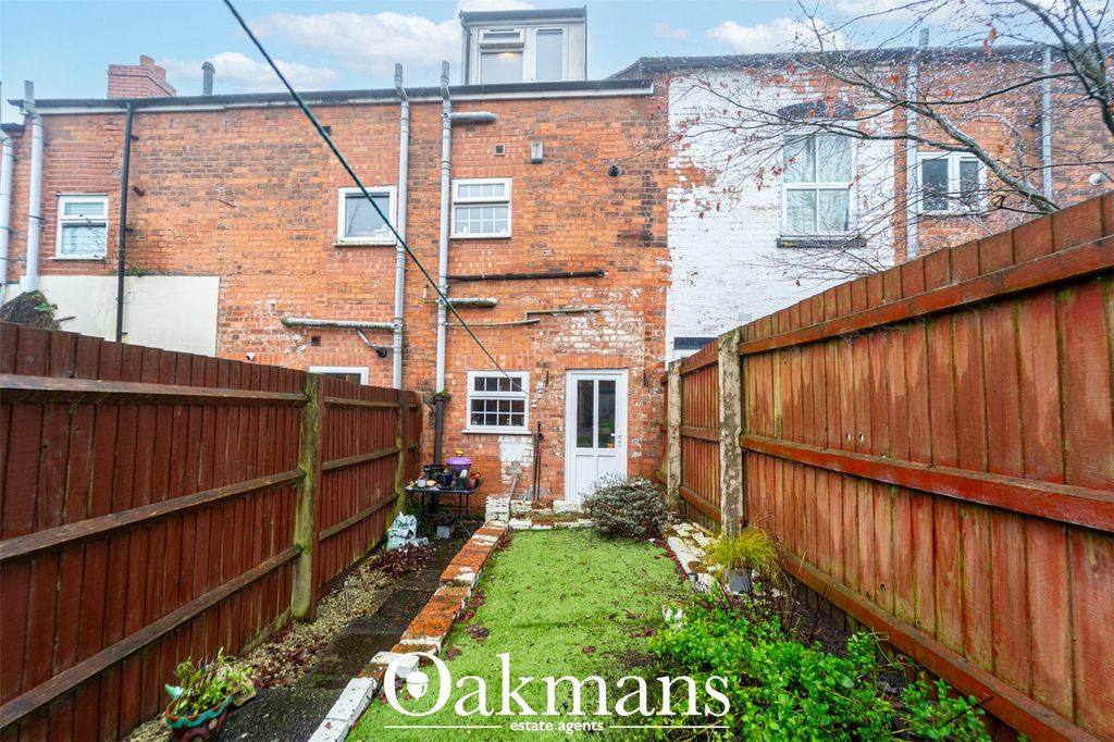 Property photo 2 of 23 Picture No. 25