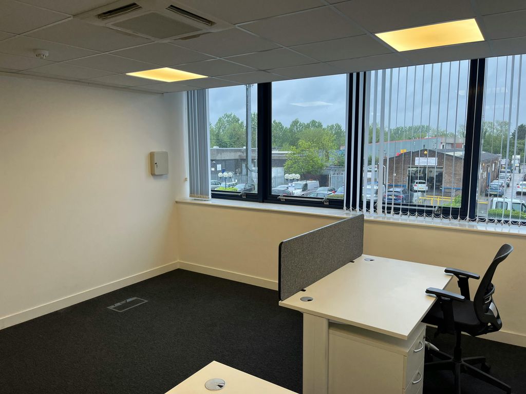 Property photo 2 of 13 Img_1774.Jpg