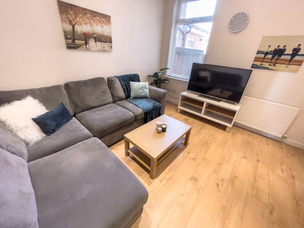 Property photo 1 of 16 Img_5618