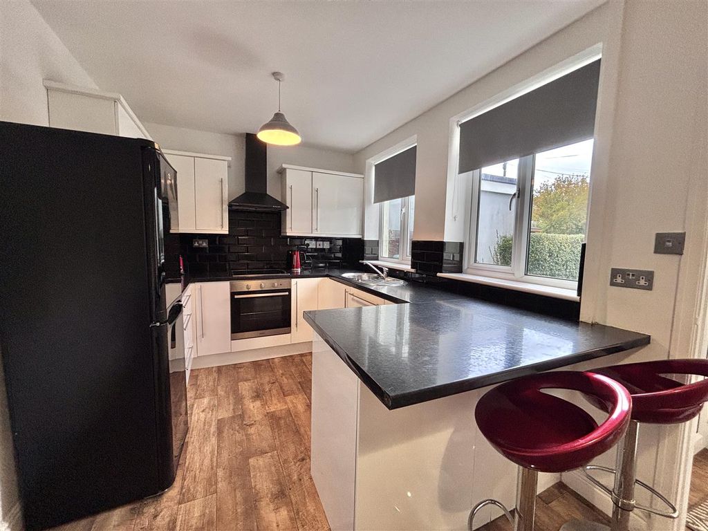 Property photo 3 of 14 Img_9647.Jpg