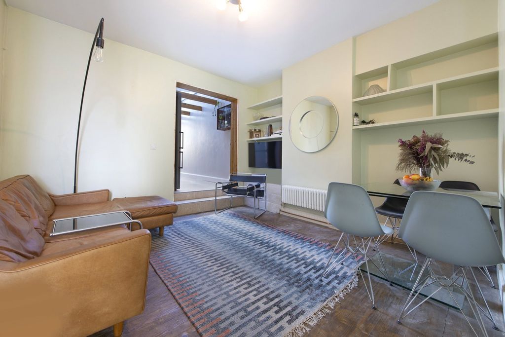 Property photo 2 of 11 Picture No. 04