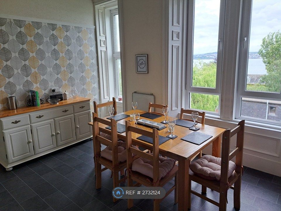 Property photo 2 of 9 Kitchen/Dining Room