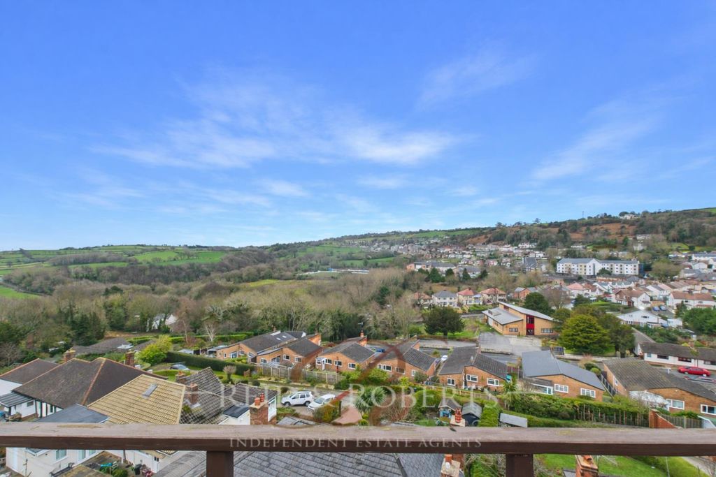 Property photo 2 of 37 The Windmill Views.Png