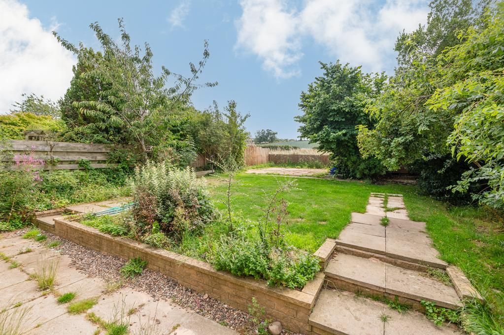 Property photo 2 of 21 Cup1399Pem Garden.Jpg