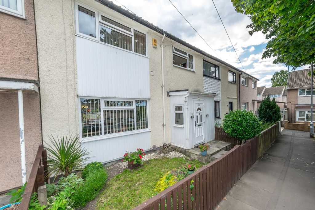 Property photo 1 of 21