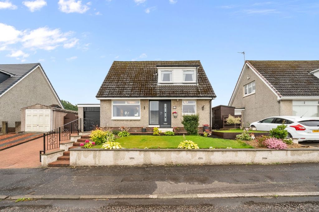 Property photo 1 of 31