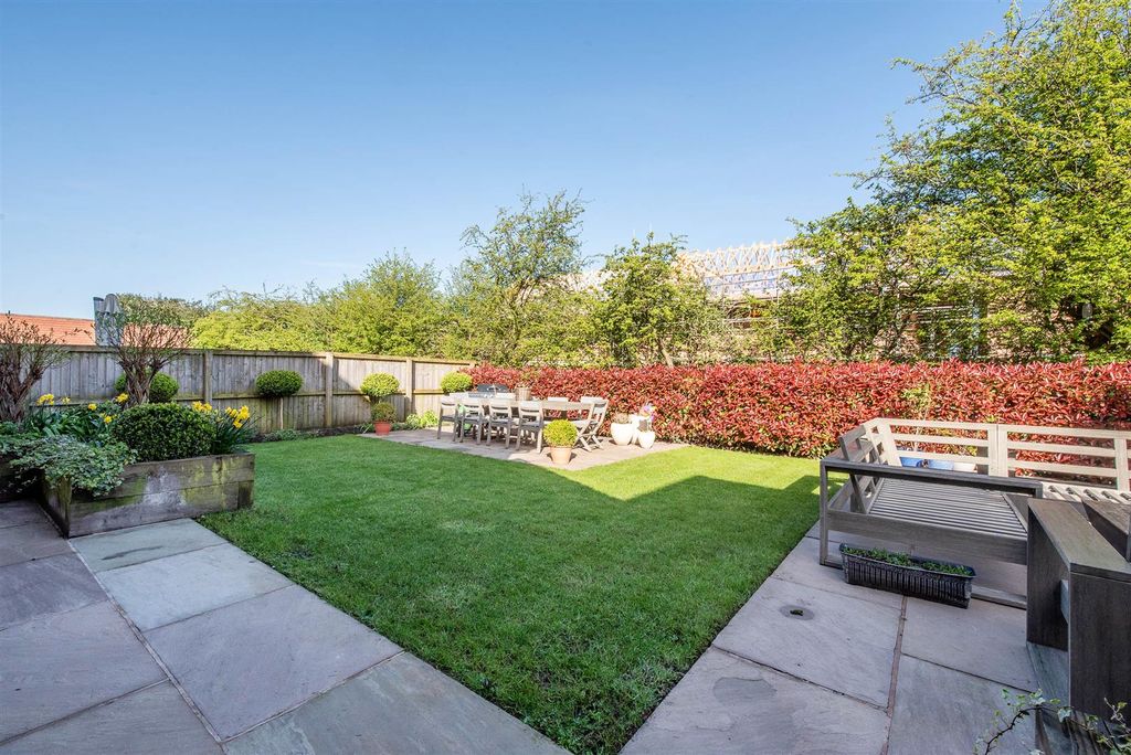 Additional image 32 of 4 bed detached house for saleParkhurst Avenue, Leyland PR25