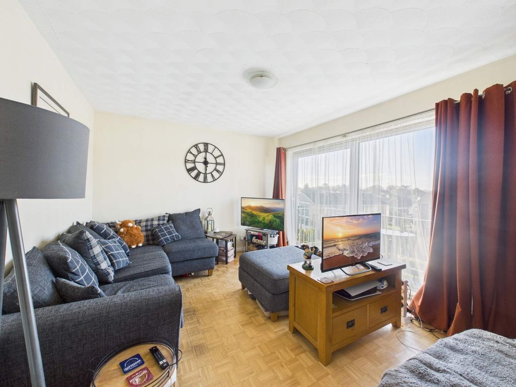 Property photo 3 of 18 Lounge-Diner