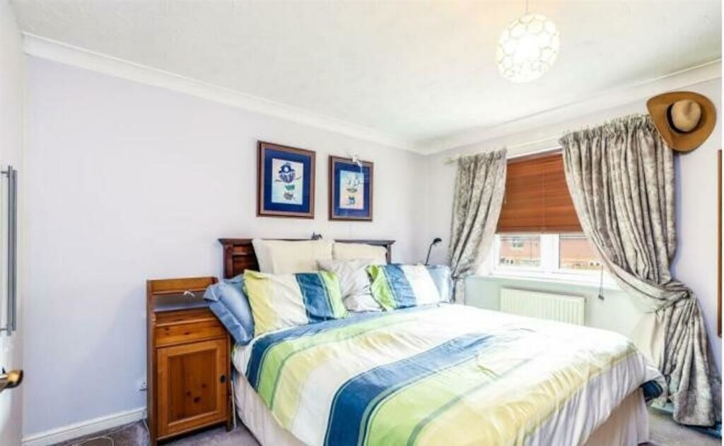 Property photo 2 of 7