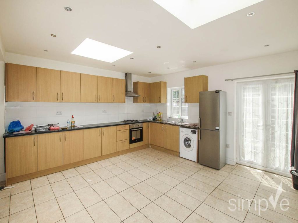 Property photo 1 of 15 Img_8809
