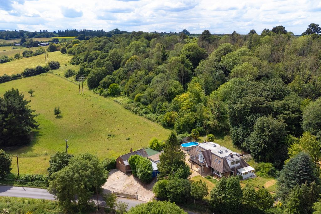 Property photo 1 of 21 5204790