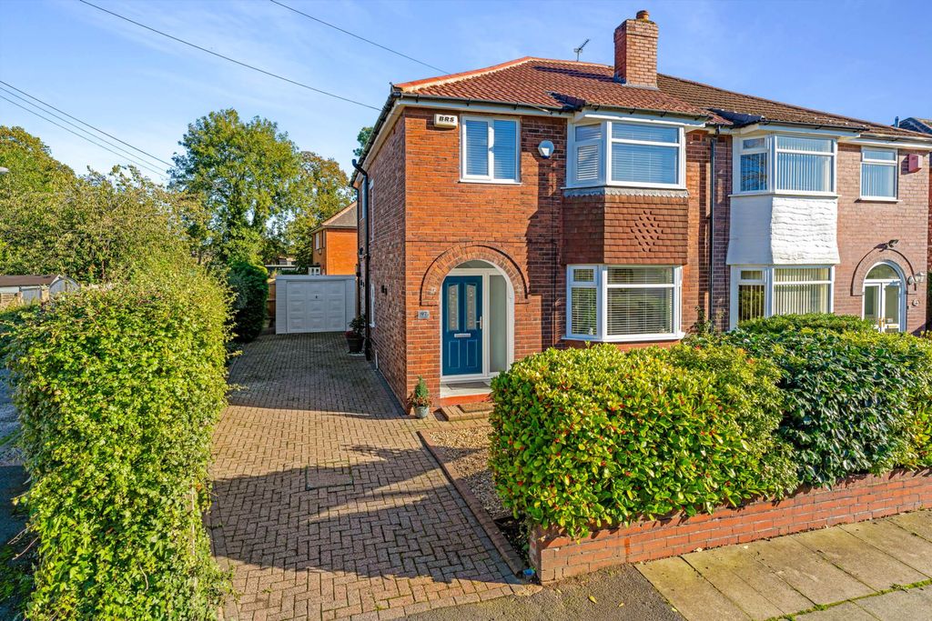 Property photo 1 of 22