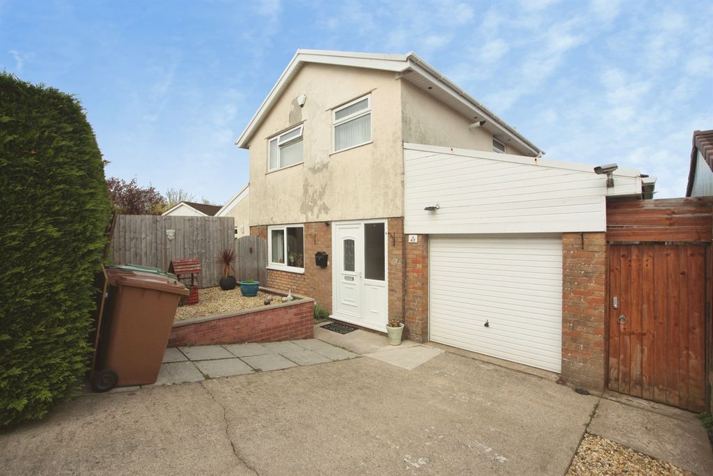 Property photo 1 of 26