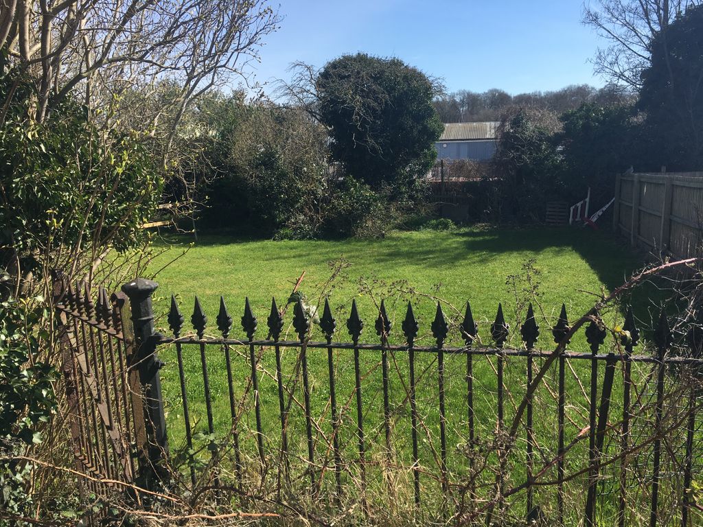 Property photo 3 of 16