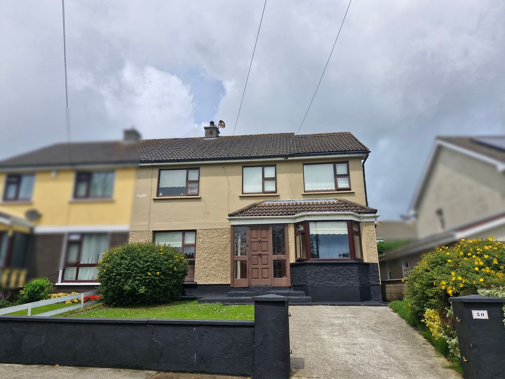Property photo 1 of 1