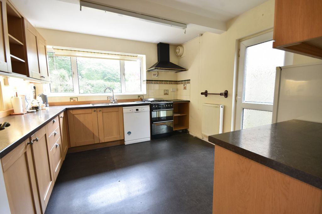 Property photo 3 of 19 Picture No. 06