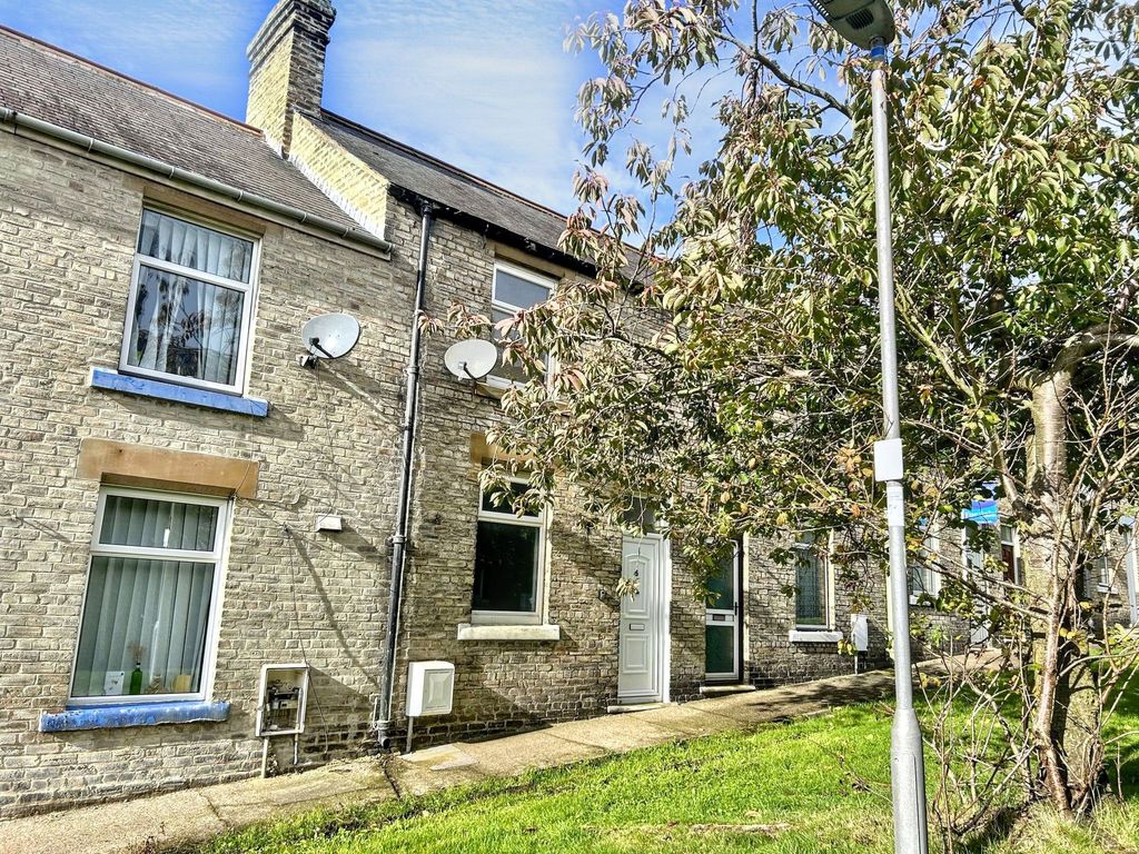 Property photo 1 of 2