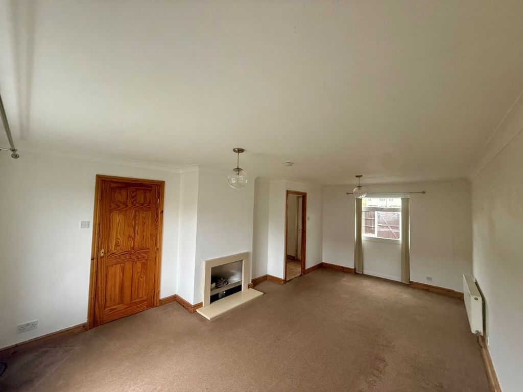 Property photo 2 of 10 Image 2