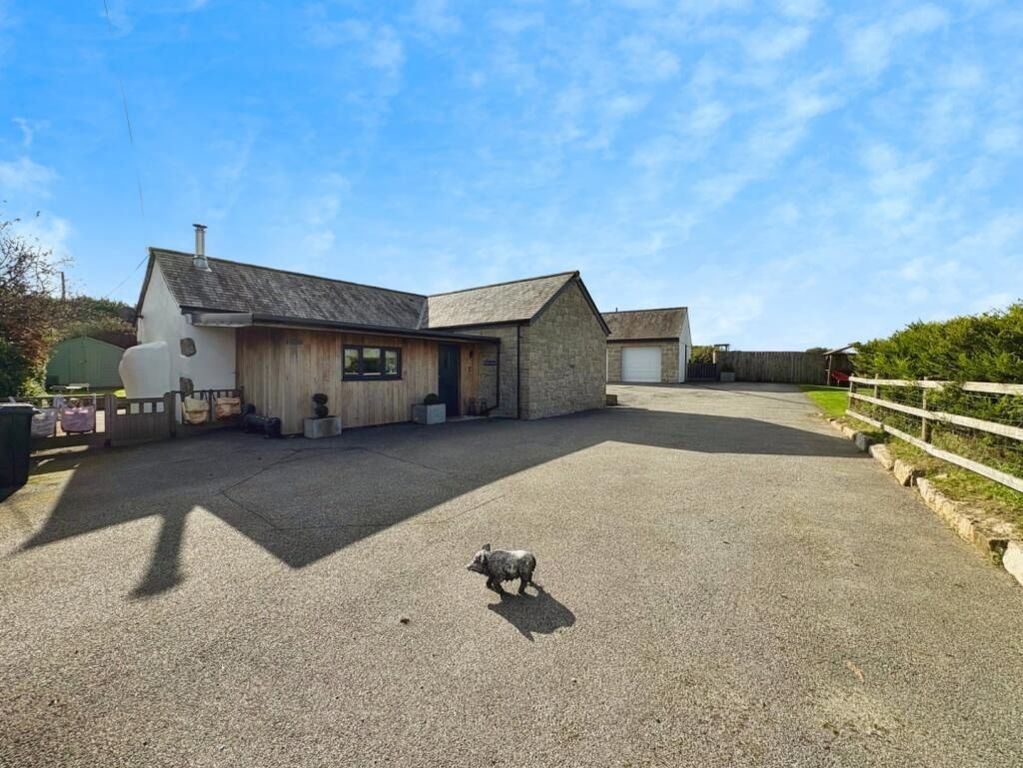 Property photo 1 of 20 4845720