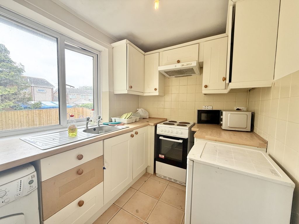 Property photo 3 of 7 Img_3847